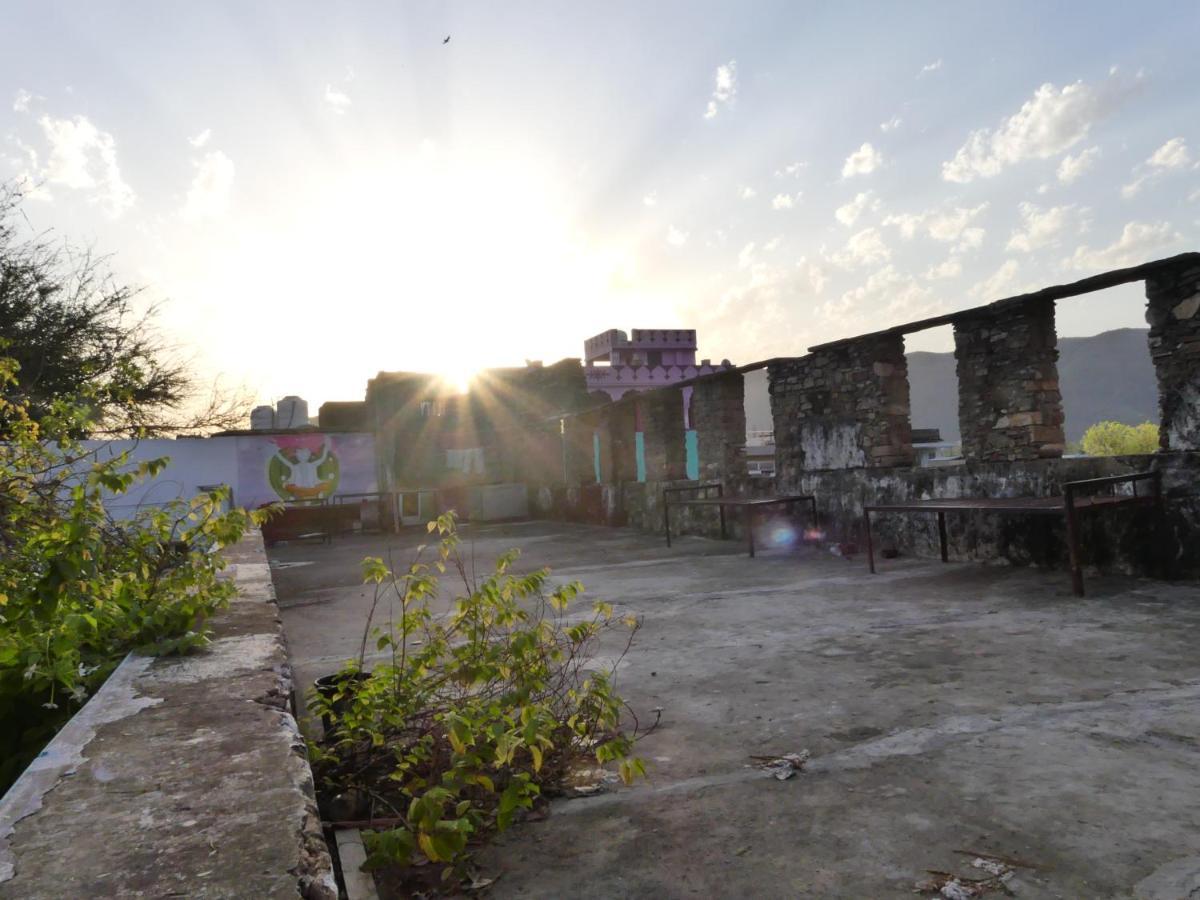 12 Monks Backpackers Community Hostel Πουσκάρ Εξωτερικό φωτογραφία