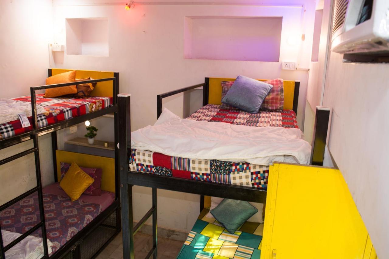 12 Monks Backpackers Community Hostel Πουσκάρ Εξωτερικό φωτογραφία