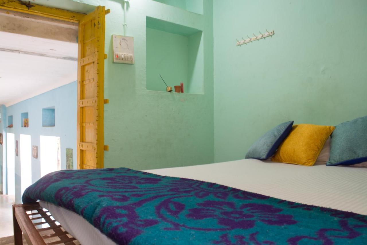 12 Monks Backpackers Community Hostel Πουσκάρ Εξωτερικό φωτογραφία