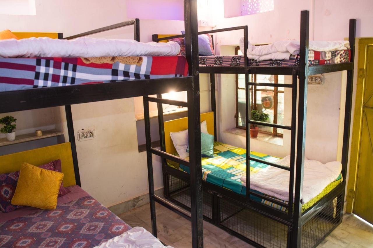 12 Monks Backpackers Community Hostel Πουσκάρ Εξωτερικό φωτογραφία