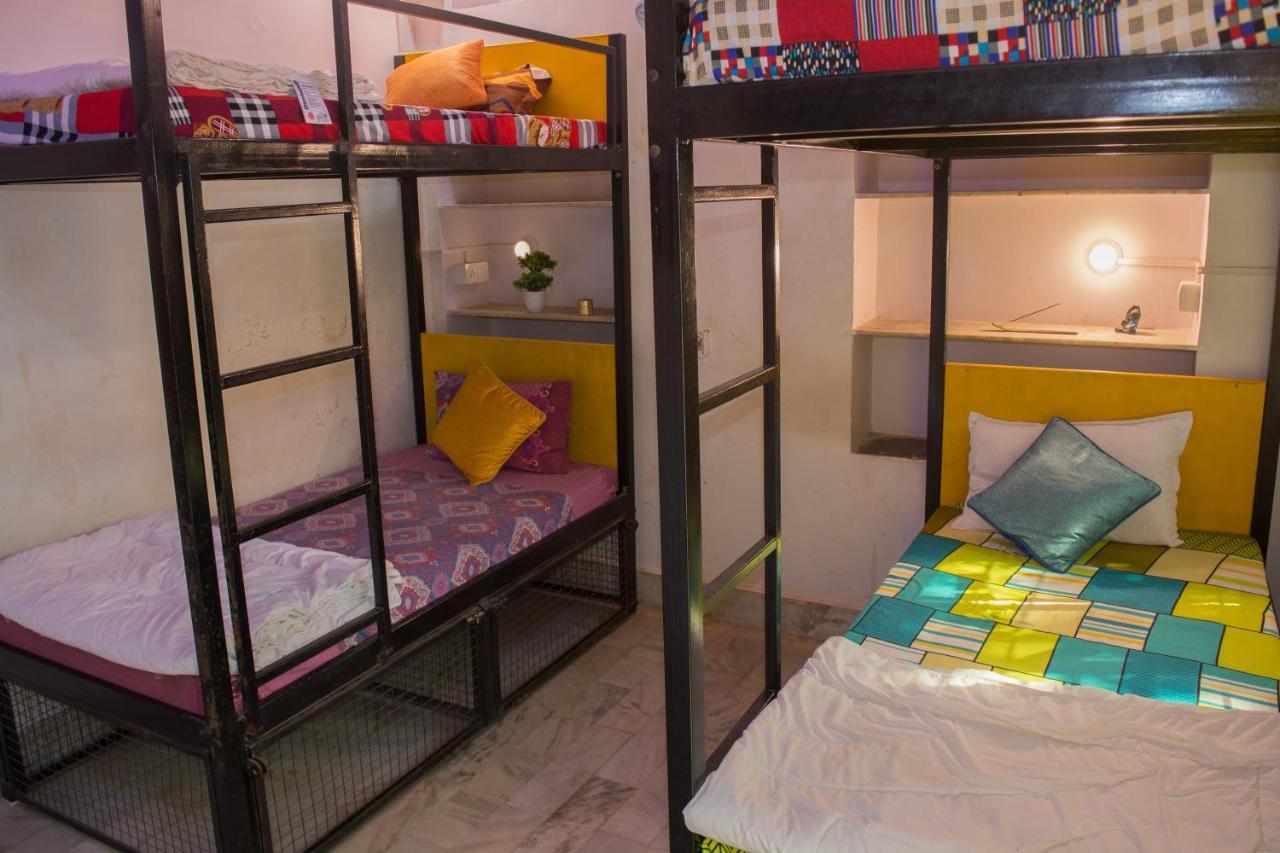 12 Monks Backpackers Community Hostel Πουσκάρ Εξωτερικό φωτογραφία