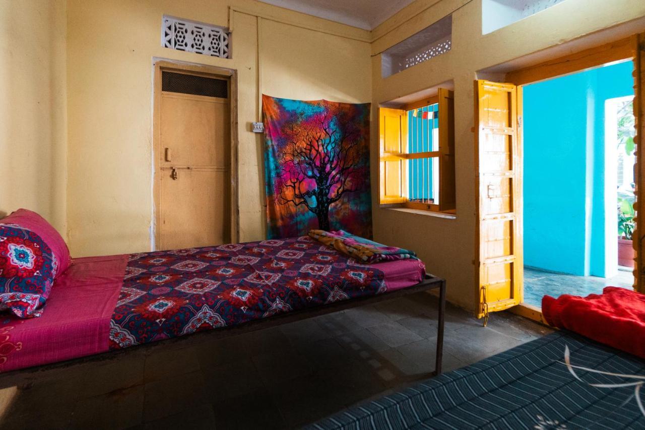 12 Monks Backpackers Community Hostel Πουσκάρ Εξωτερικό φωτογραφία